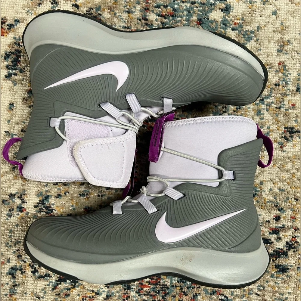 Nike Kid's Binzie Rain Boots - Picture 3 of 10
